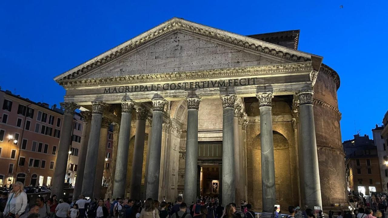 Ele Suites Pantheon Rome Bagian luar foto