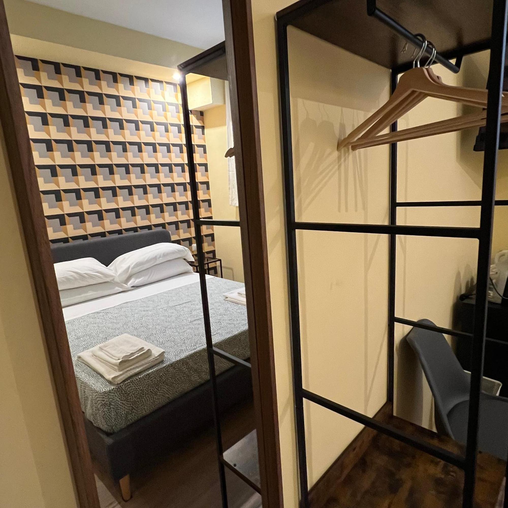 Ele Suites Pantheon Rome Bagian luar foto
